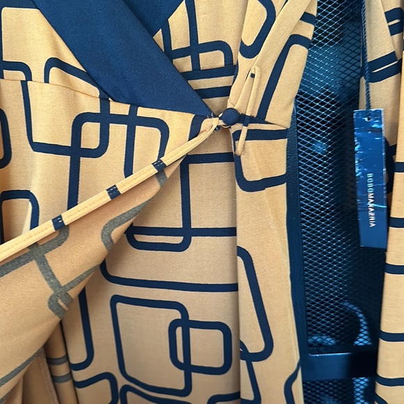 BCBG Maxazria wrap dress - Picture 2 of 6